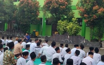 Kegiatan rutin Jum’at pagi Sholat Duha Bersama